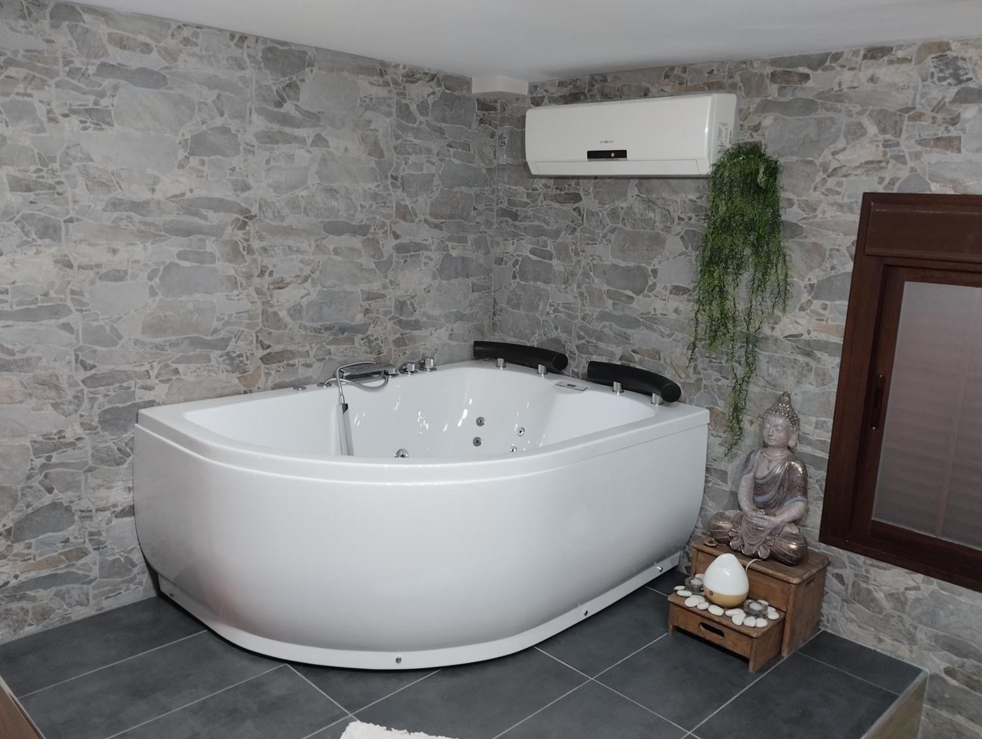 Estudio Jacuzzi Luz De Jerez Jerez de la Frontera Exteriör bild